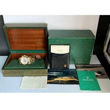 Thumbnail von Rolex Daytona 16528 Floating R94 Porcelain dial yellow gold 18KT Full Set 1988’s </h1>