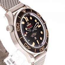 Thumbnail von Omega Seamaster Diver 300 M 007 Titanium James Bond – 210.90.42.20.01.001 – NEW 07/2025 Full Set