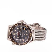 Thumbnail von Omega Seamaster Diver 300 M 007 Titanium James Bond – 210.90.42.20.01.001 – NEW 07/2025 Full Set
