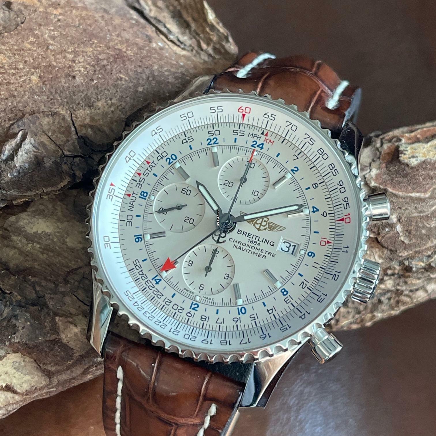 Breitling Navitimer World GMT Chronograph - FULL SET 2015 - Ref. A2432212 </h1>