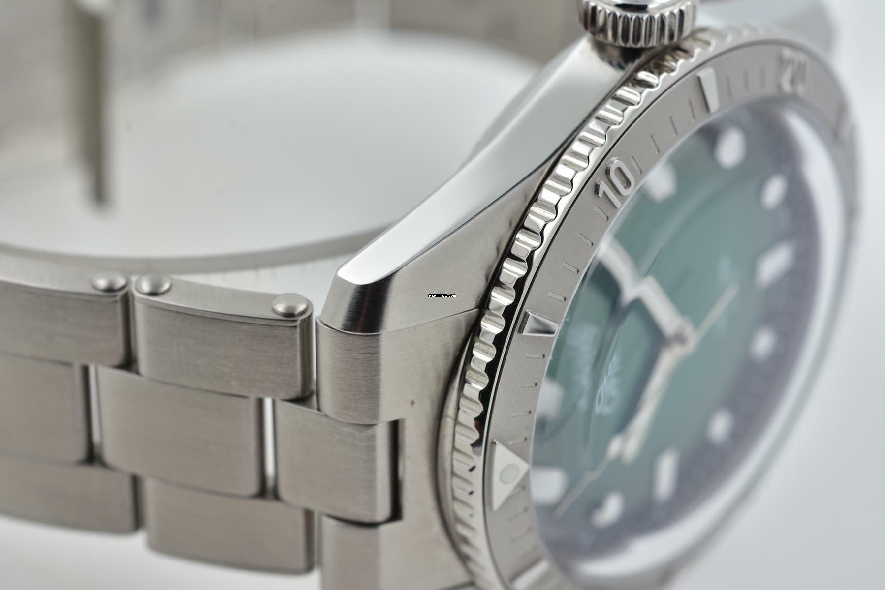 Oris Divers Sixty Five Diving Divers Sixty-Five 01 400 7774 4057 Calibre 400 </h1>