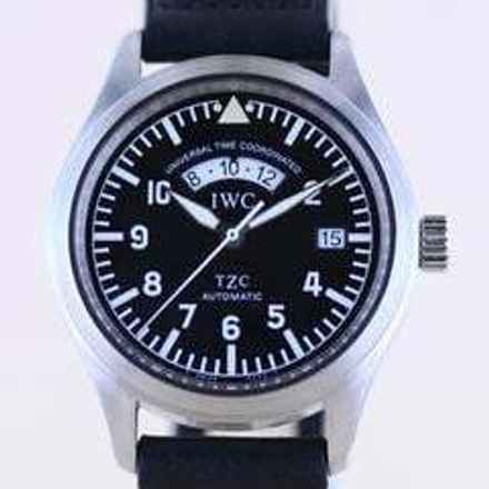  IWC Fliegeruhr Spitfire UTC TZC Black Dial Tritium Spitfire Lederband GMT </h1> 