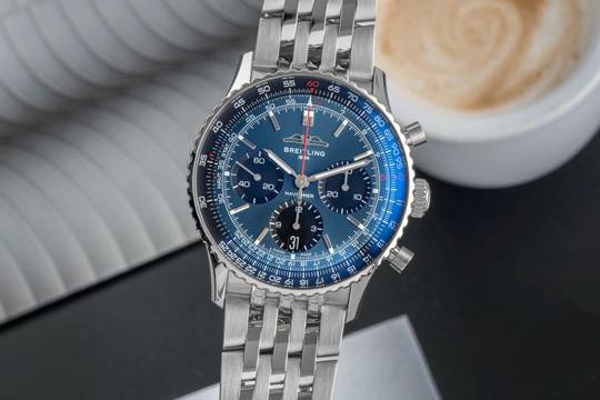  Breitling Navitimer 01 Chronograph 41 Automatik Ref AB0139241C1P1 B&P  