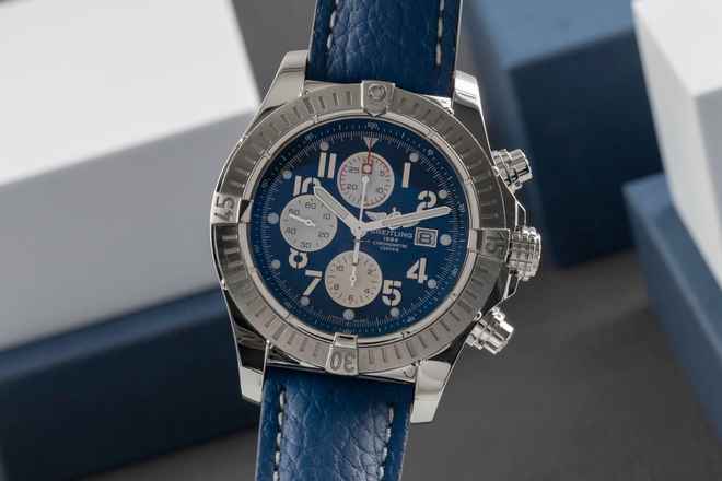  Breitling Super Avenger Chronograph Edelstahl Automatik Ref. A13370  