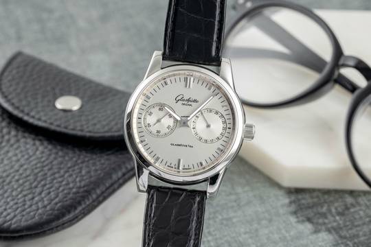  Glashütte Original Senator Zeigerdatum Ref. 1-39-58-02-02-04 Box & Papiere 2013 