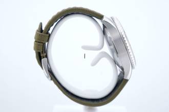 Thumbnail von Breitling Aviator 8 Curtiss Warhawk Aviator 8 Green 43MM Like New A133161 2019