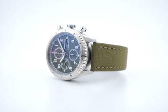 Thumbnail von Breitling Aviator 8 Curtiss Warhawk Aviator 8 Green 43MM Like New A133161 2019