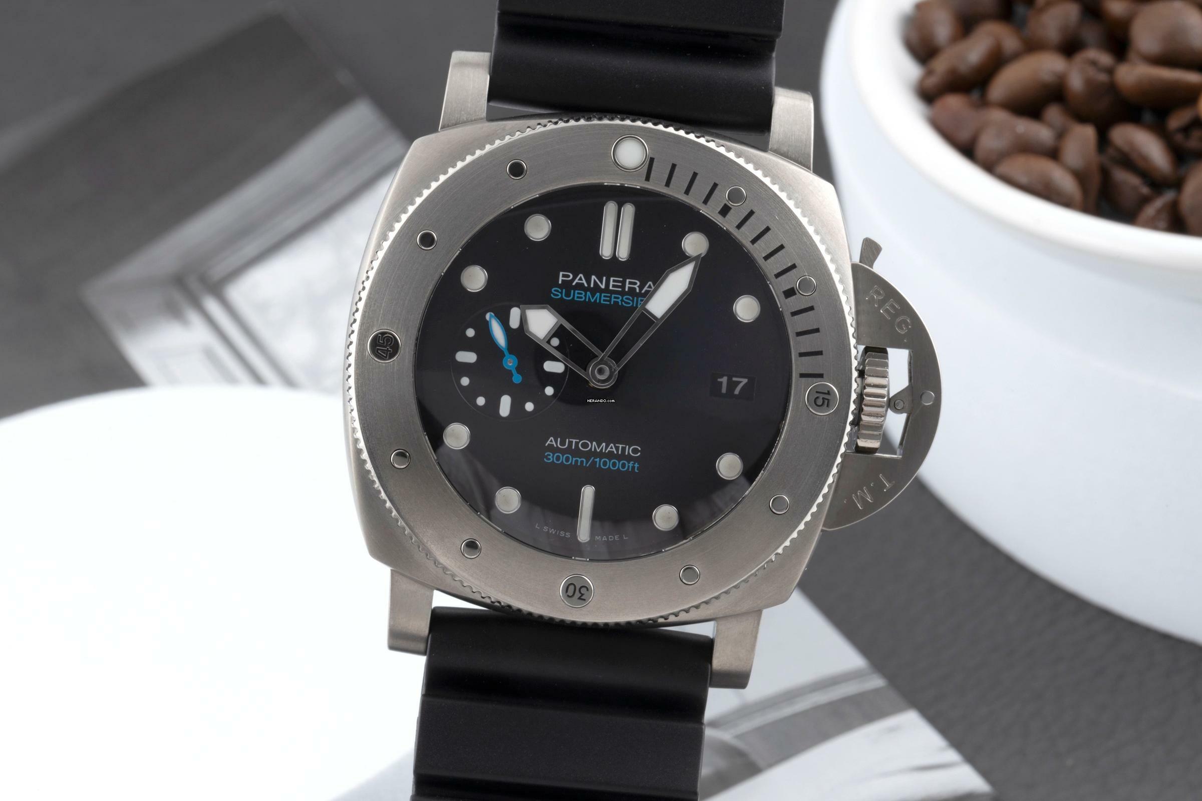 Panerai Submersible Titanio 47mm Automatik Herrenuhr Ref. PAM01305 B&P 2019