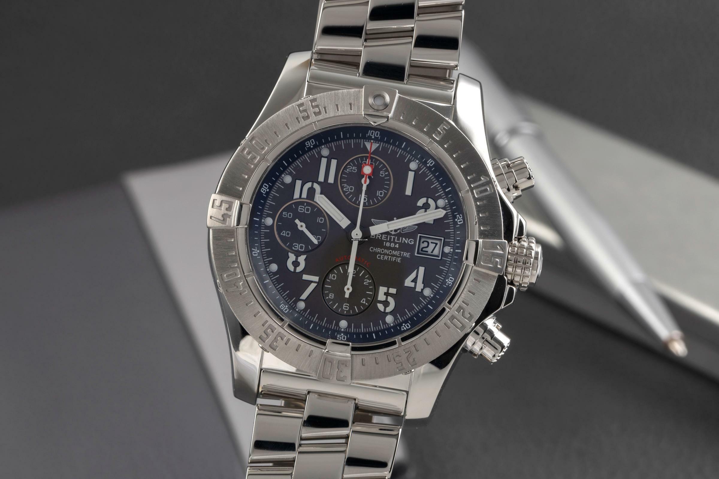 Breitling Avenger Skyland 45 Chronograph Automatik Stahl Ref. A13380