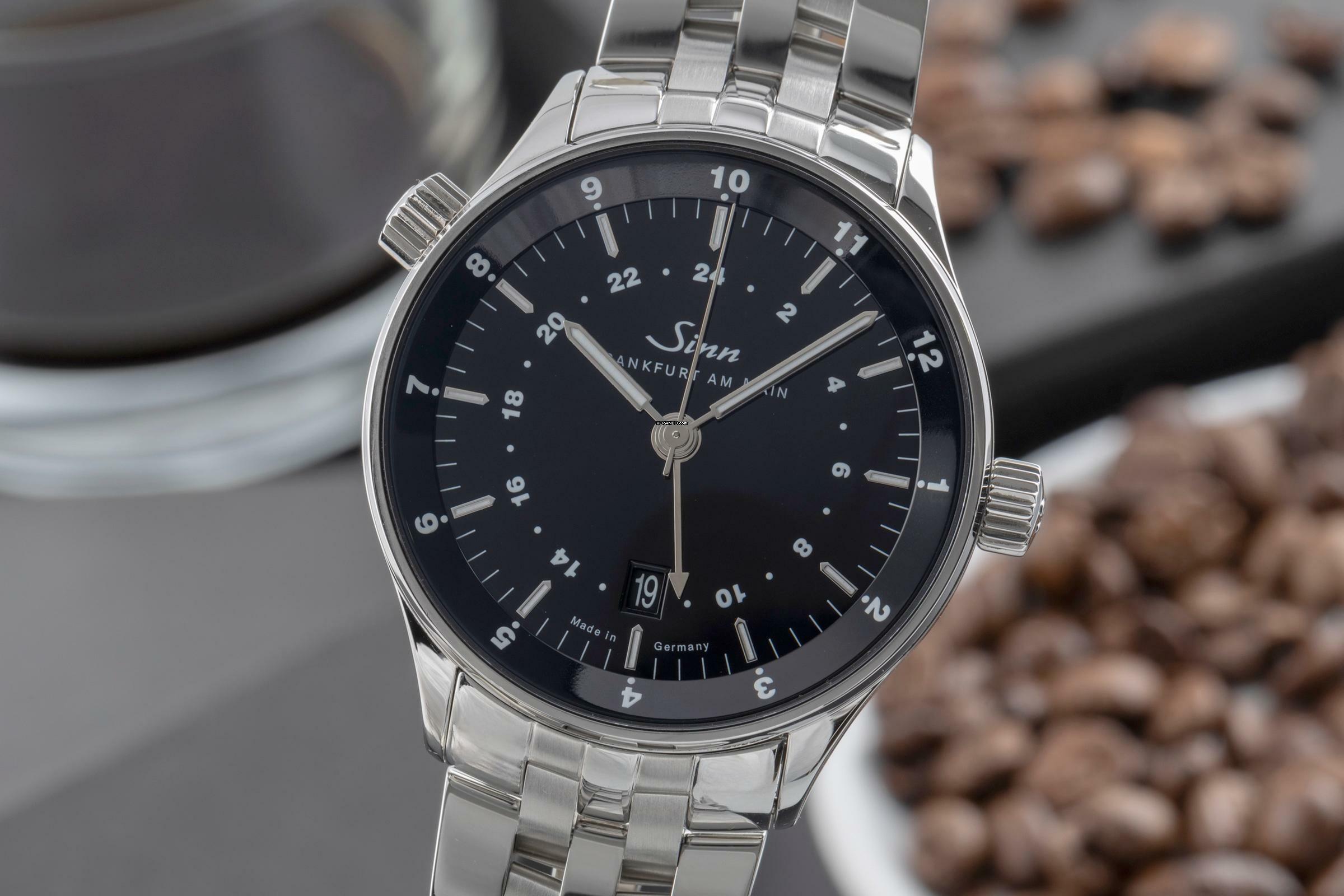 Sinn Frankfurter Weltzeituhr Stahl Automatik Ref. 6096.010 B&P 2022