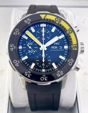  IWC Aquatimer Chronograph FULL SET WITH BOX AND PAPERS Top condition 