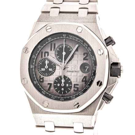  Audemars Piguet Royal Oak Offshore Chronograph Platin 42 – 26470PT.OO.1000PT.01 – like NEW – 2017 Full Set 