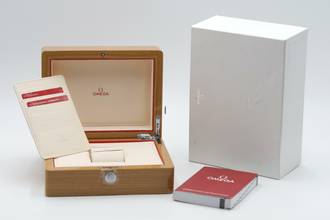 Thumbnail von Omega Speedmaster Dark Side of the Moon 311.92.44.51.01.007 B&P