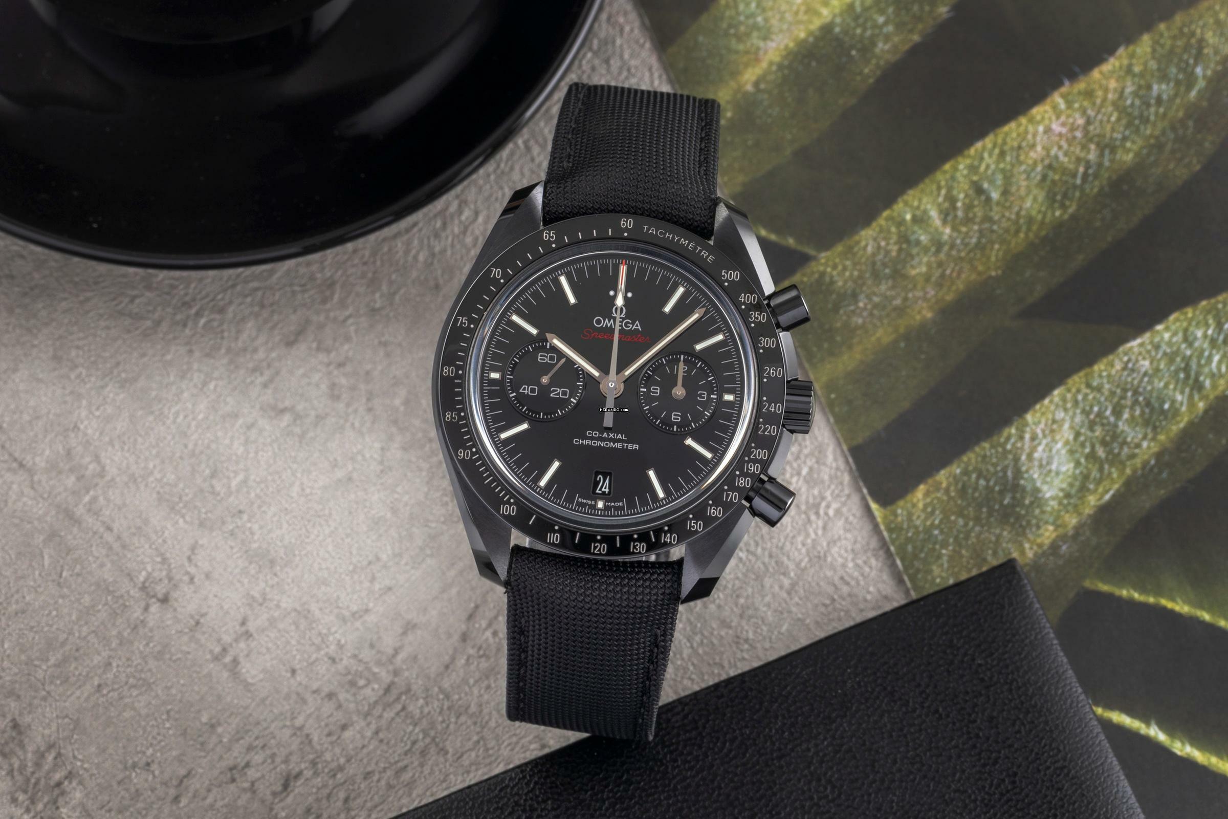 Omega Speedmaster Dark Side of the Moon 311.92.44.51.01.007 B&P