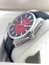 Thumbnail von H.Moser & Cie. Pioneer Centre Seconds Swiss Mad Red Full set with box and papers top condition year 2022