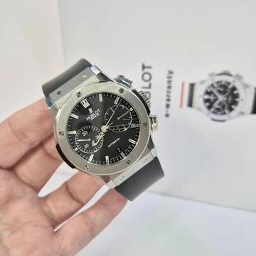  Hublot Classic Fusion Chronograph Titanium 45mm Automático 