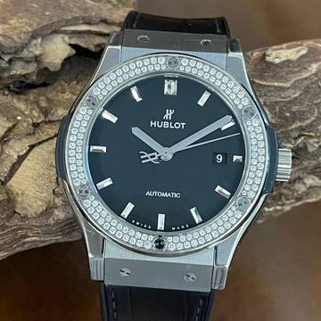  Hublot Classic Fusion Classic Fusion 42 Titan Diamond - Ref. 542.NX.1171.LR.1104 unpolished 