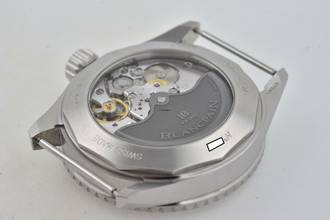 Thumbnail von Blancpain Fifty Fathoms Bathyscaphe 5000-1110-B52A