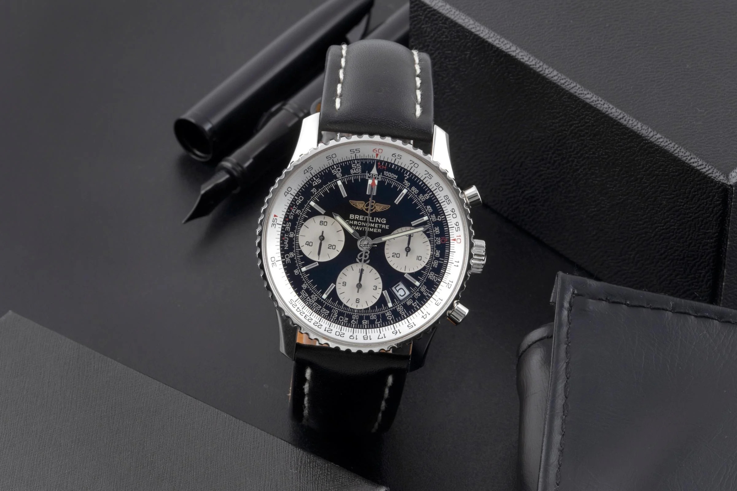 Breitling Navitimer Chronograph Stahl Automatik Ref. A23322 Box & Papiere 2005
