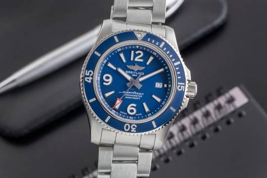  Breitling Superocean Stahl Automatik Herrenuhr Ref. A17367D81C1A2 Papiere 2021 