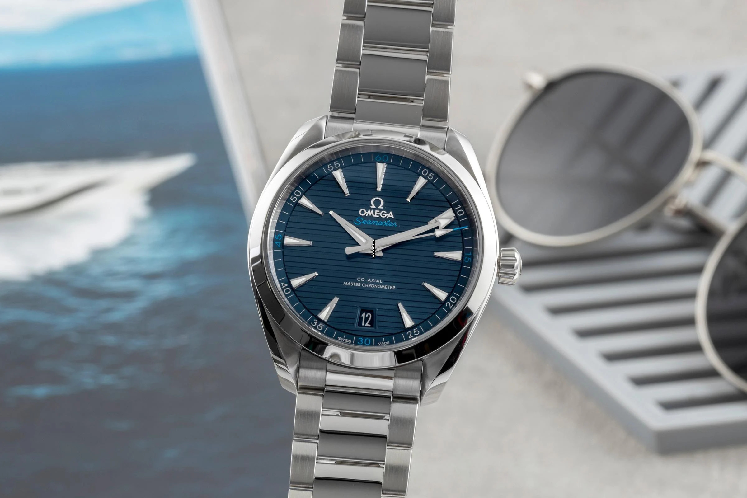 Omega Seamaster Aqua Terra Automatik Herrenuhr Ref. 220.12.41.21.03.001 B&P 2018