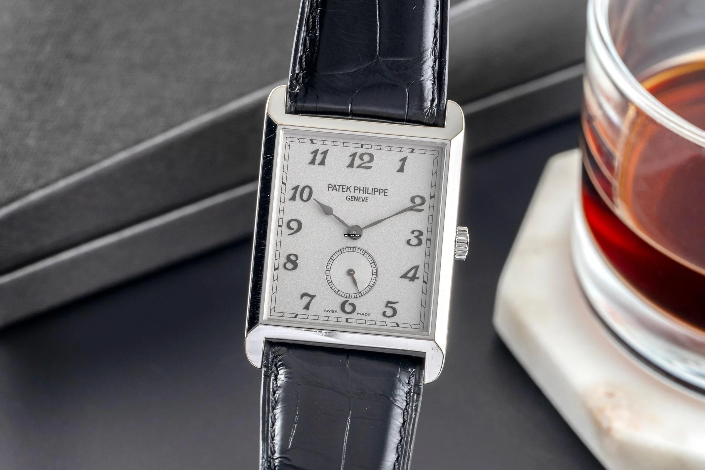 Patek Philippe Gondolo 18k (0,750) Weissgold Handaufzug Herren Ref. 5109G-001