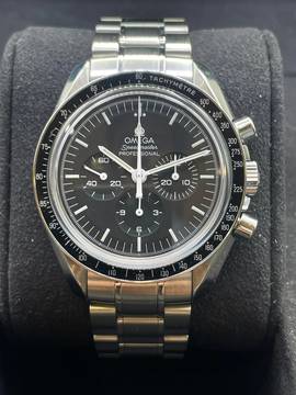  Omega Speedmaster Professional Moonwatch FULL SET WITH BOX AND PAPERS Top Condition SERVICED 