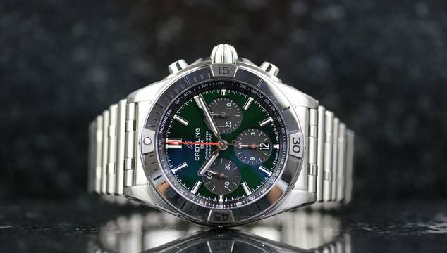  Breitling Chronomat 42 B01 42 Steel Bracelet - Green - New Stickered - Fullset - 2025 