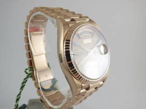 Thumbnail von Rolex Day-Date 36 Rainbow Pave Diamond Dial with all stickers