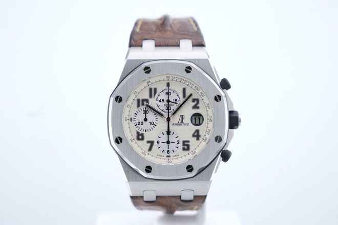  Audemars Piguet Royal Oak Offshore Chronograph Safari 42mm - Box+Papers - 24 Months Warranty - 26020ST.OO.D091CR.01.A 2009 