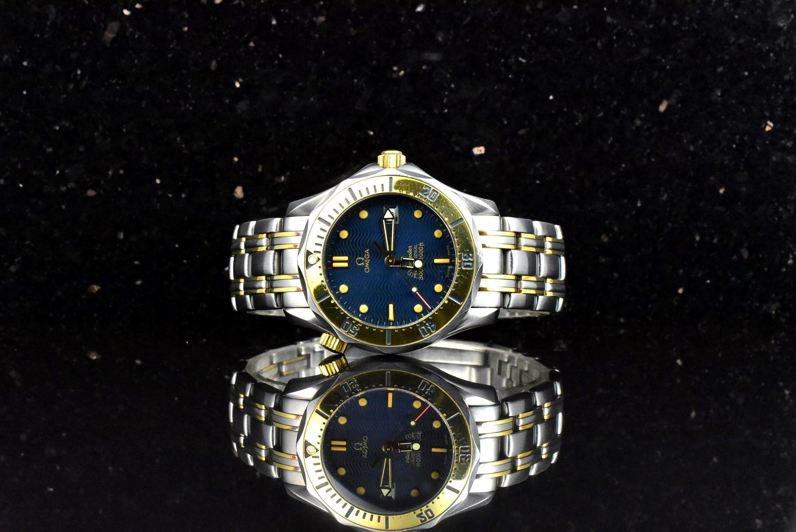 Omega Seamaster Diver 300 M Professional Stahl / Gold 2362.80 Blue Dial - Medium Size
