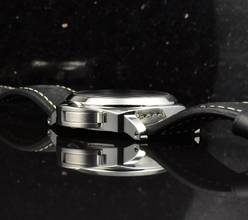 Thumbnail von Panerai Luminor Base 8 Days Giorni / 8 Days PAM00915 Black Dial unpoliert