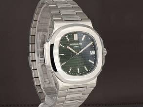 Thumbnail von Patek Philippe Nautilus 5711/1a-014 Green Dial 2021