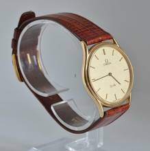 Thumbnail von Omega De Ville Classic 32MM Ultra-Thin champagne dial quartz plated