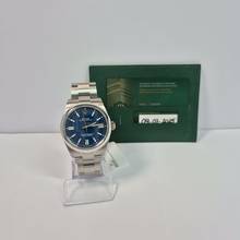 Thumbnail von Rolex Oyster Perpetual No-Date Azul Pastel 41mm Automático Completo