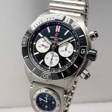  Breitling Chronomat Super Chronomat B01 44 UTC Stahl B+P NEU 2025 verklebt 11600.-Euro NEU 2025 Sofort lieferbar! 