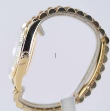 Thumbnail von Rolex Day-Date 40 40mm 18K Gelbgold Silver Index Dial Präsidentband Klassiker Fluted B+P