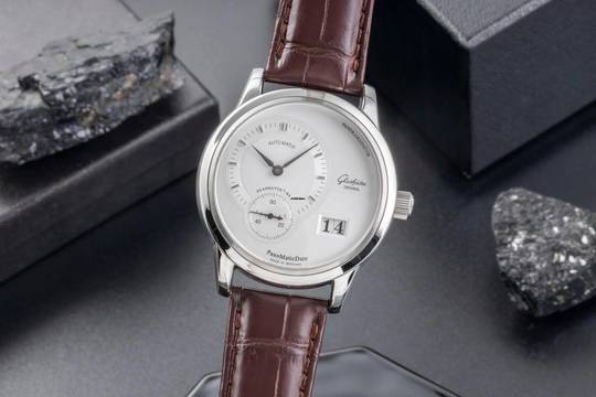  Glashütte Original PanoMaticDate Stahl Automatik Herrenuhr Ref. 90-01-02-02-04 