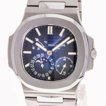  Patek Philippe Nautilus – 5712/1A – like NEW – 2009 Full Set Germany 