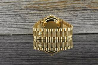 Thumbnail von Rolex Day-Date 36 Army Base / Bark / Borke / Diamond Bezel / String Diamond Dial Box & Zertifikat - Service 2025