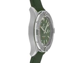 Thumbnail von Breitling Avenger Ref.A17328101L1X1 2025 Full Set Ungetragen