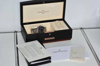 Thumbnail von Vacheron Constantin Overseas Automatik 47040/B01A Black Dial