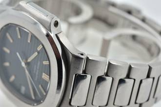 Thumbnail von Patek Philippe Nautilus Blue Dial Stahl Steel 3800 Vintage 1997 Full Set LC100