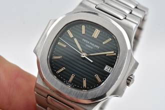 Thumbnail von Patek Philippe Nautilus Blue Dial Stahl Steel 3800 Vintage 1997 Full Set LC100