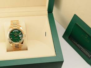 Thumbnail von Rolex Day-Date 40 228238 Green Roman Dial - New 2025