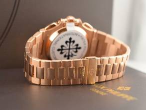 Thumbnail von Patek Philippe Nautilus 5980/1r - Like New Full Set Service Patek