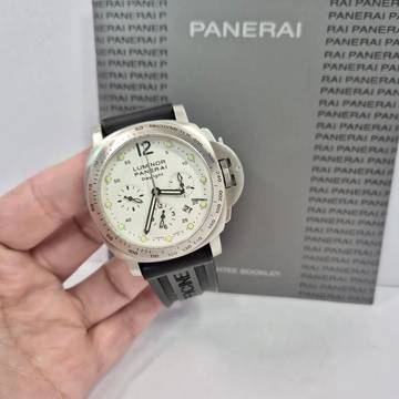  Panerai Luminor Chrono Daylight White Dial 44mm Automático Completo 