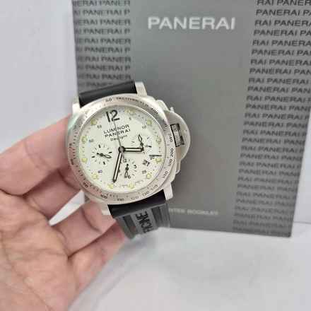  Panerai Luminor Chrono Daylight White Dial 44mm Automático Completo 