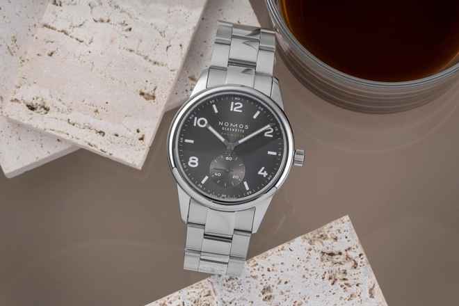  NOMOS Club Neomatik Sport Stahl Automatik Herrenuhr Ref. 764 Box & Papiere 2024 