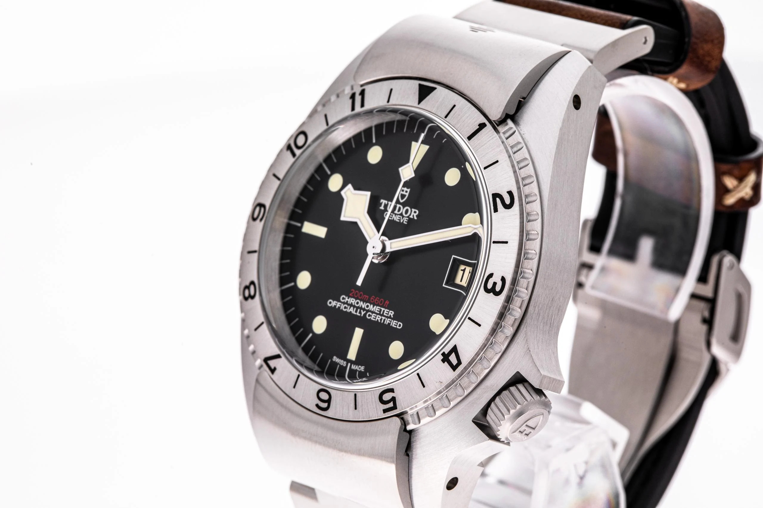 Tudor Black Bay P01 Black 42 – 70150 – like NEW – 2020 Full Set